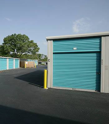 Metro Self Storage offers convenient storage solutions in Pinellas Park