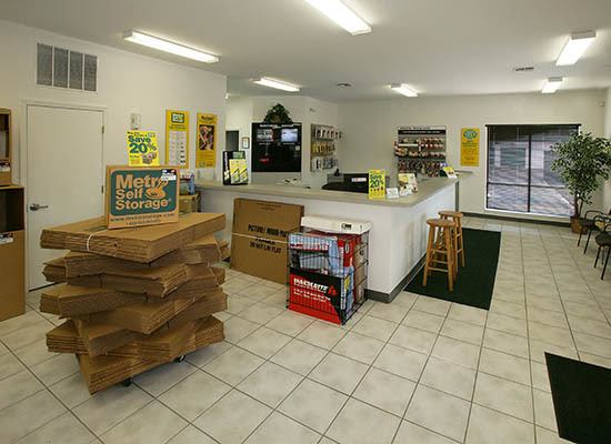 Facility Features offered at Metro Self Storage