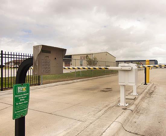 Facility Features offered at Metro Self Storage