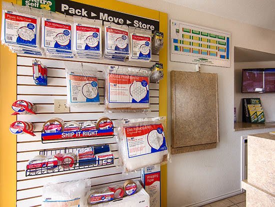 Facility Features offered at Metro Self Storage