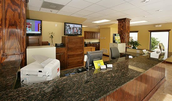 Facility Features offered at Metro Self Storage