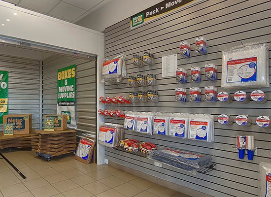 Facility Features offered at Metro Self Storage