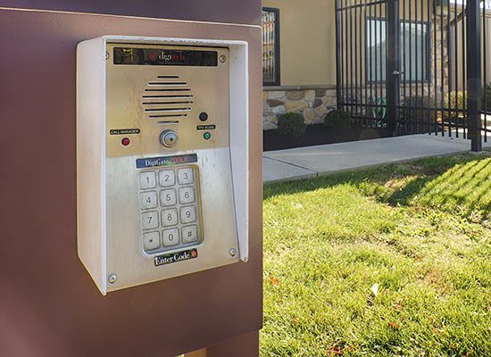 Facility Features offered at Metro Self Storage