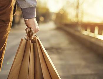 Living at Meadowridge Apartments you are in the ideal location for what Franklin has to offer