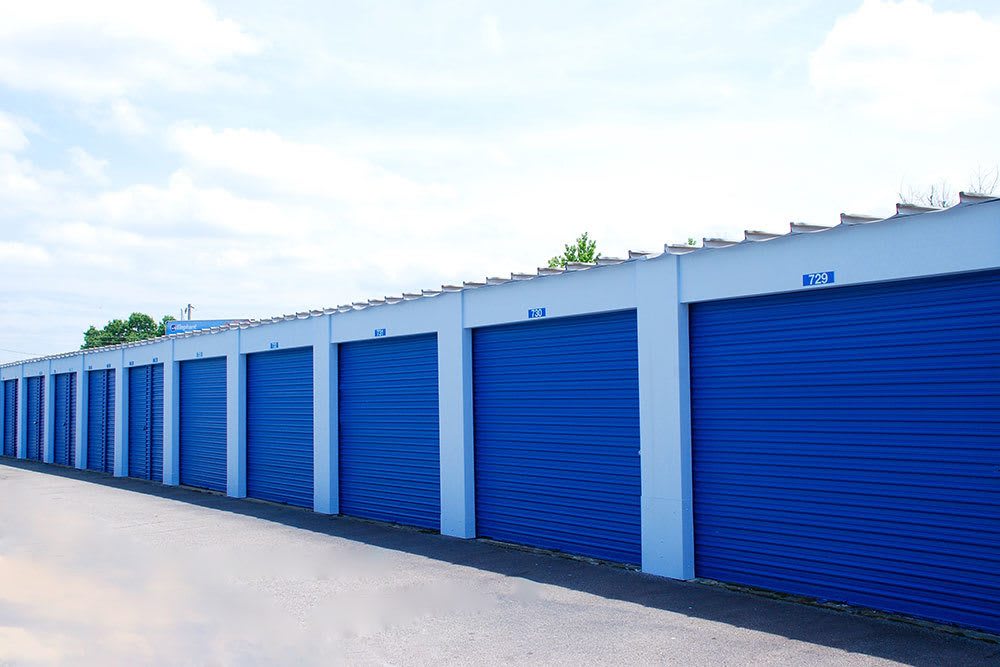 Self-storage units for rent in Portsmouth
