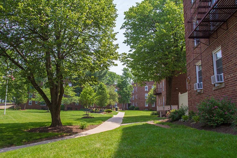 See all that our Highland Park community has to offer