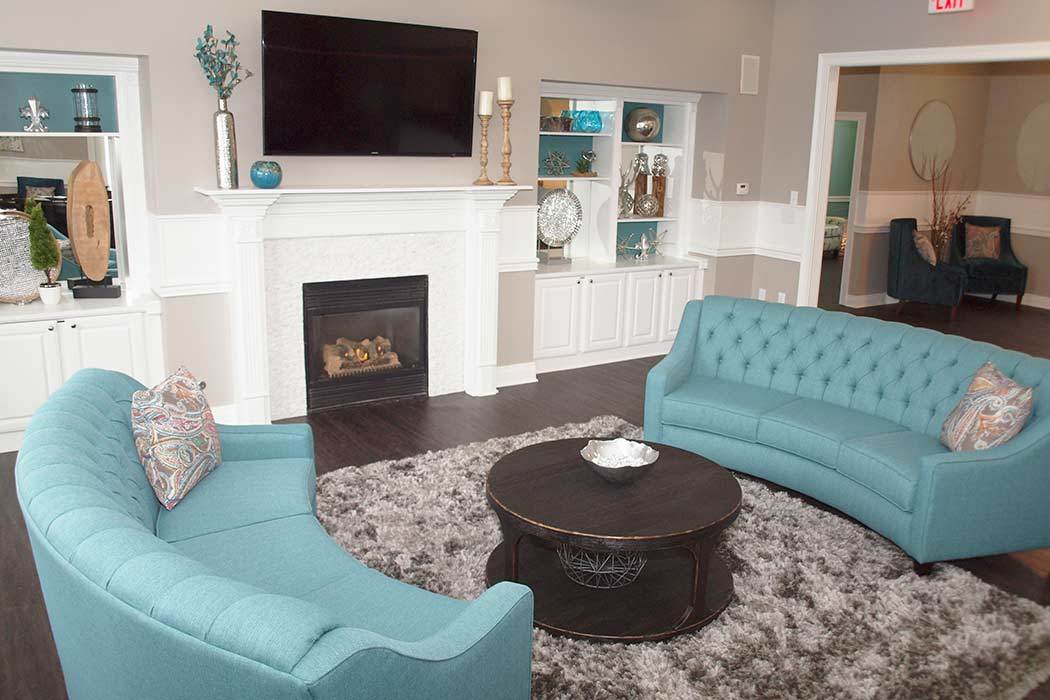 Shadow Ridge clubhouse community living room