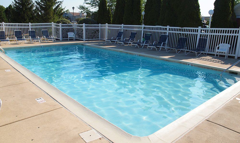 Great view of pool at Wellington Place Apartments
