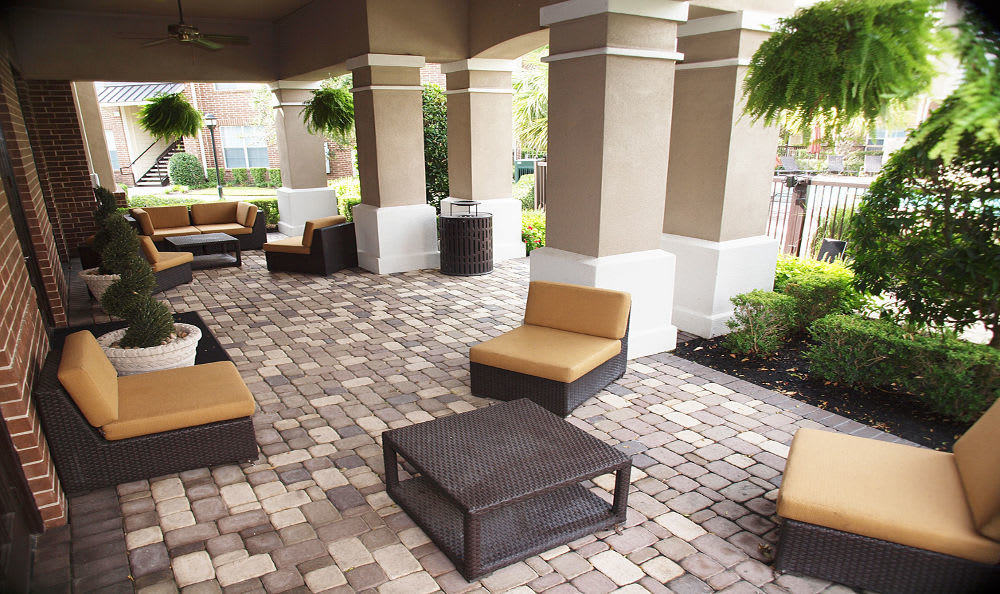 Patios at Madison on the Meadow