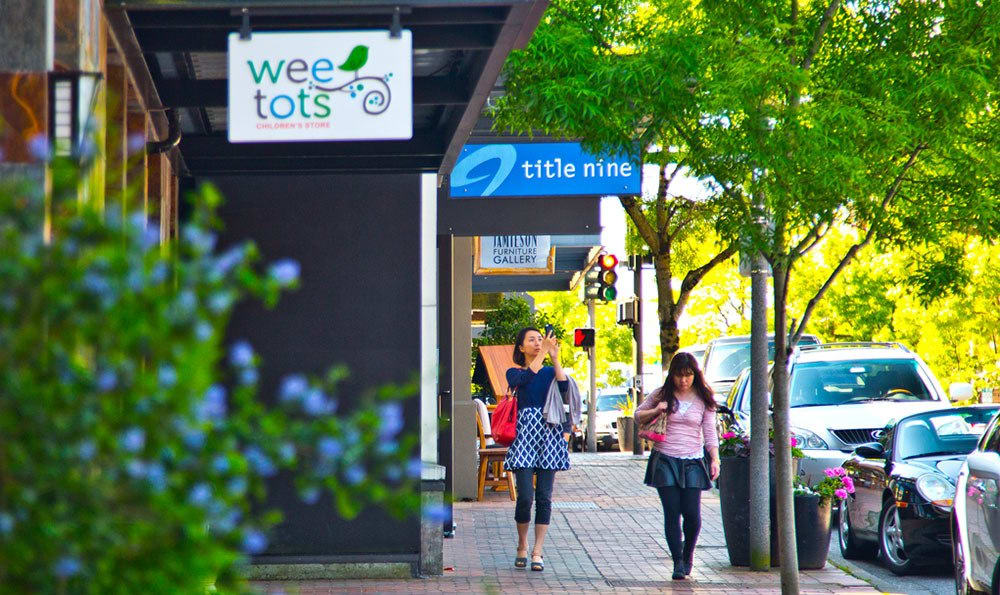 Resident checking out local shops in Bellevue, Washington near The Meyden