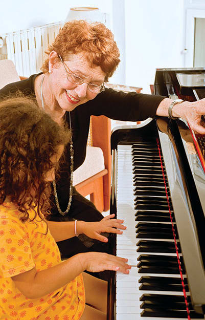 Raleigh senior living has a wonderful community experience come see for yourself.