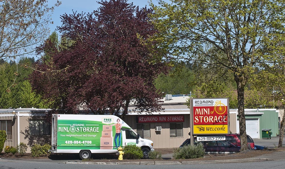 Friendly staff at self storage in Redmond