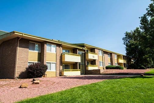 Enjoy your community at Advenir at The Village