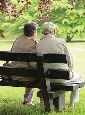 Lifestyle at senior living in Lincoln, MA