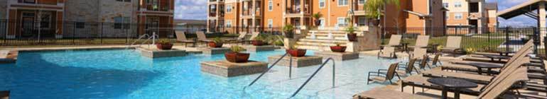 Community amenities at Oak Forest