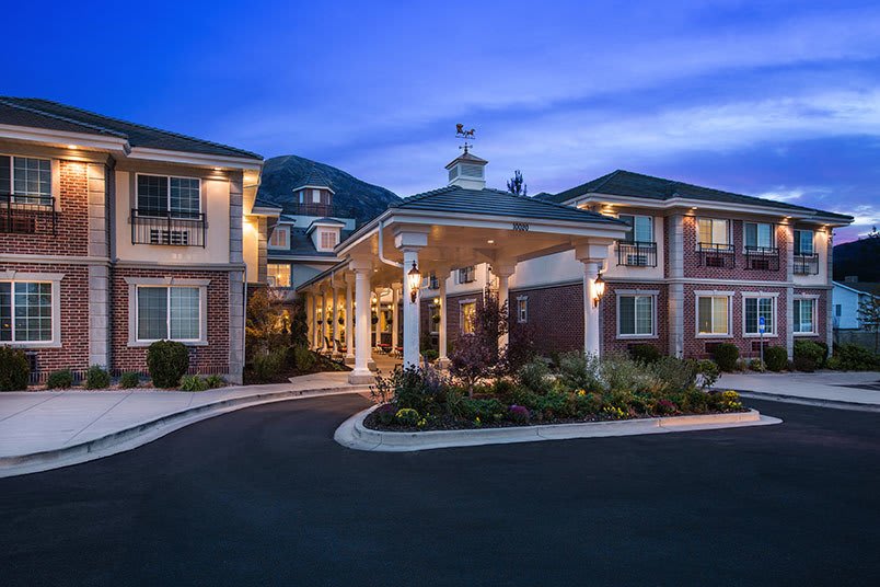 Senior living in Cedar Hills, UT is just right for you