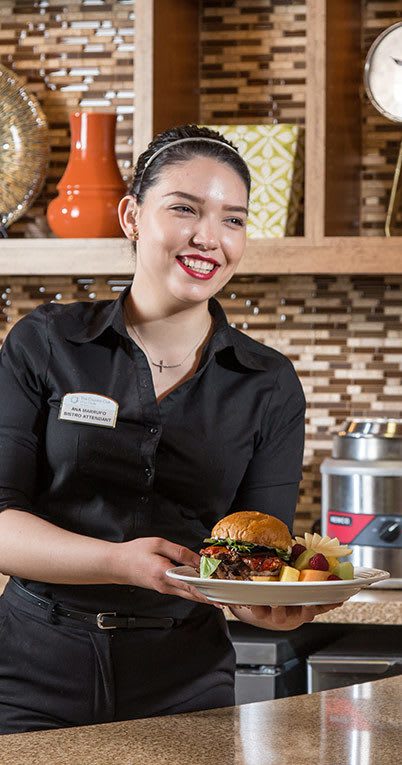 Professional dining at the senior living community in Tucson