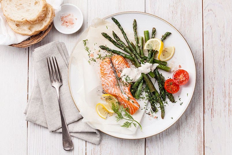 Dining at the senior living community in Mountlake Terrace