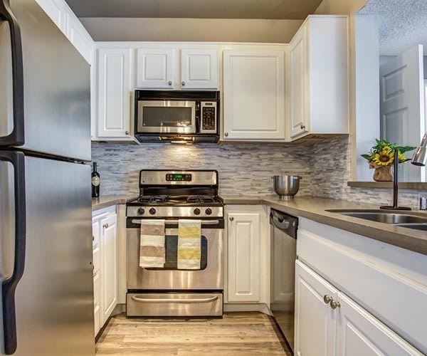 Amenities at apartments in Los Angeles