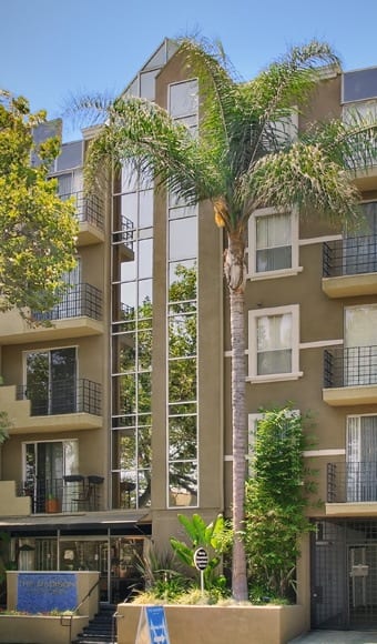 Neighborhood of apartments in Los Angeles