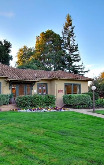 Neighborhood of apartments in Sunnyvale