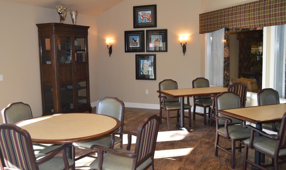 Photos of Colonial Gardens Alzheimer's Special Care Center in West