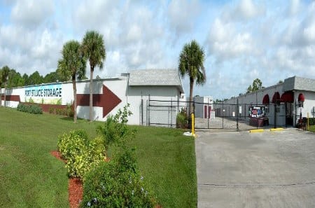 Storage building exterior in Port St Lucie