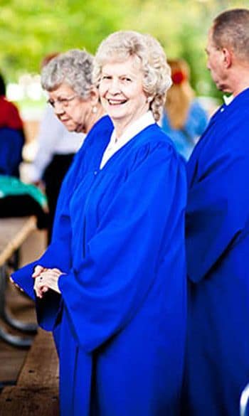 Community amenities at American House Lakeside Senior Living