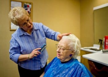 Remain Independent at American House Elmwood Senior Living in Rochester Hills, MI