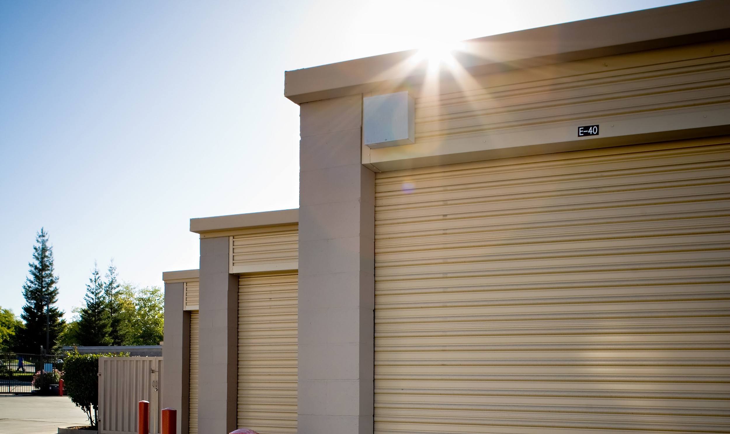 Easy access to our self storage units at Placer Self Storage in Rocklin, California