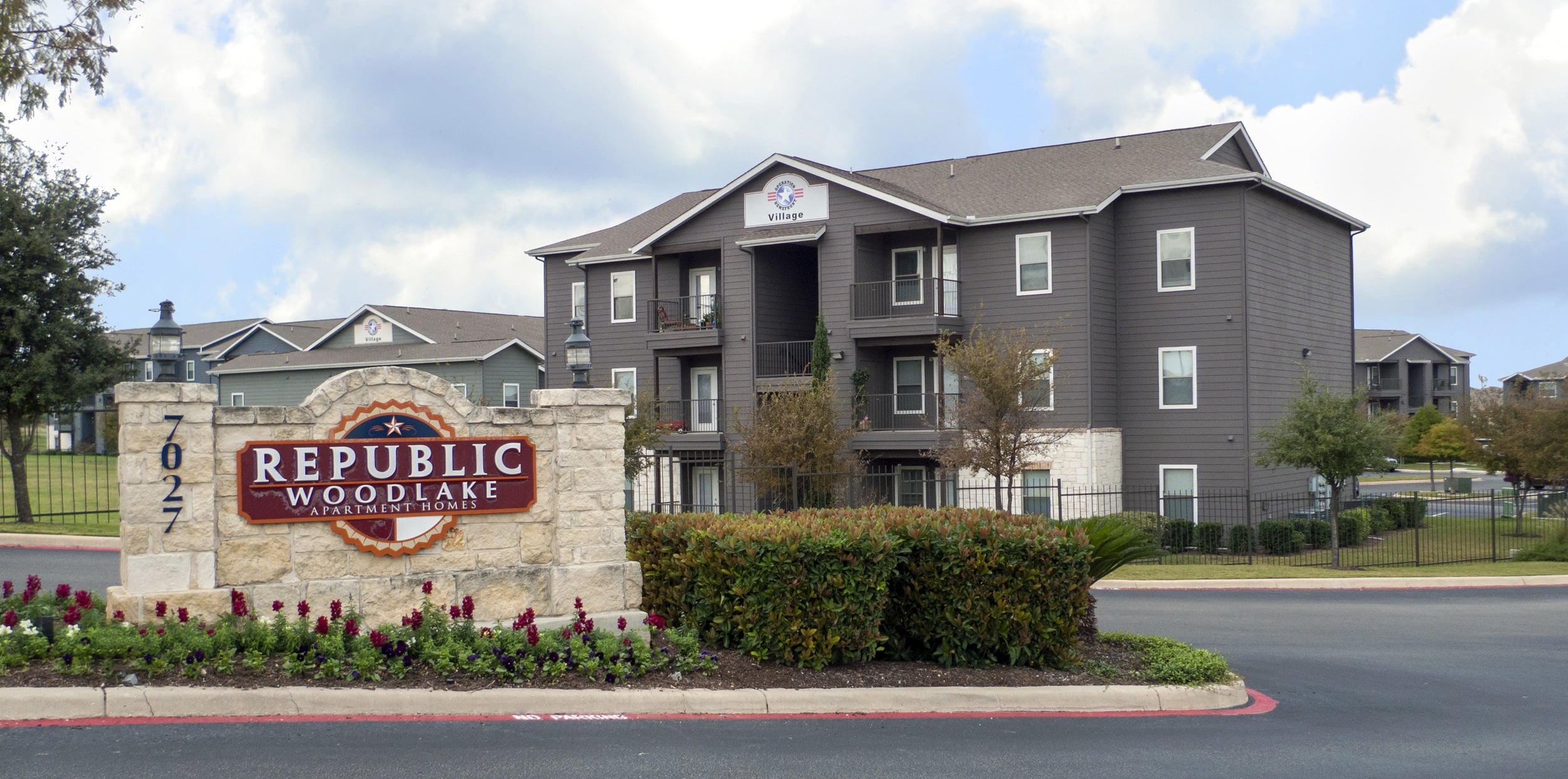 Northeast San Antonio TX Apartments For Rent Republic Woodlake