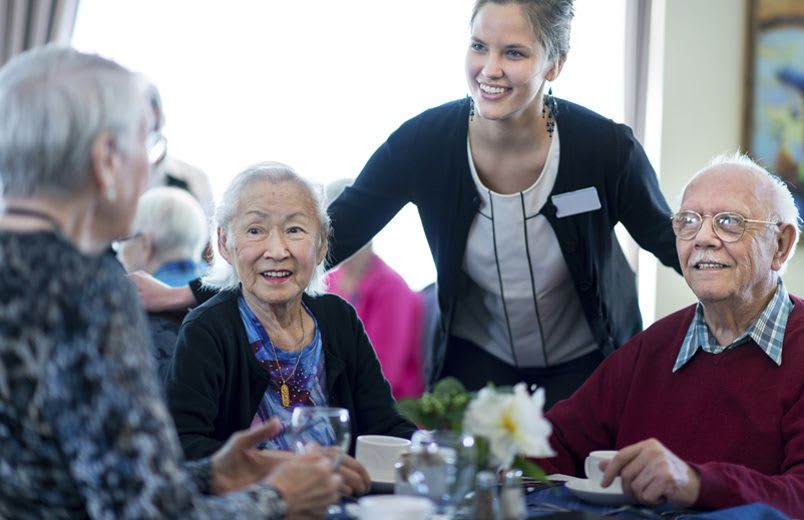 Learn about dining options at Regency Park Place at Corvallis in Corvallis, Oregon.