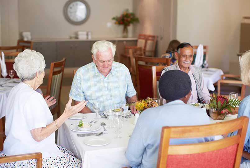 Learn more about dining options at Regency Canyon Lakes Rehabilitation & Nursing Center in Kennewick, WA.