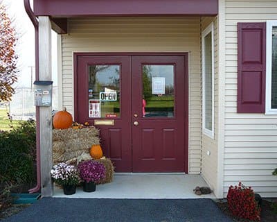 Our facility's features at Storage World