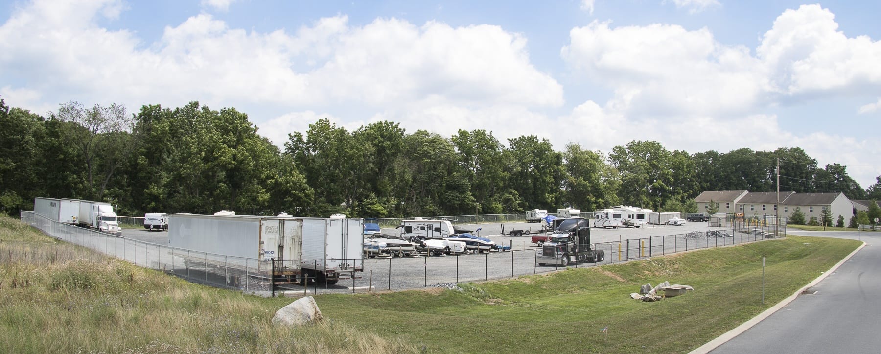 Outdoor Parking in Sinking Spring PA