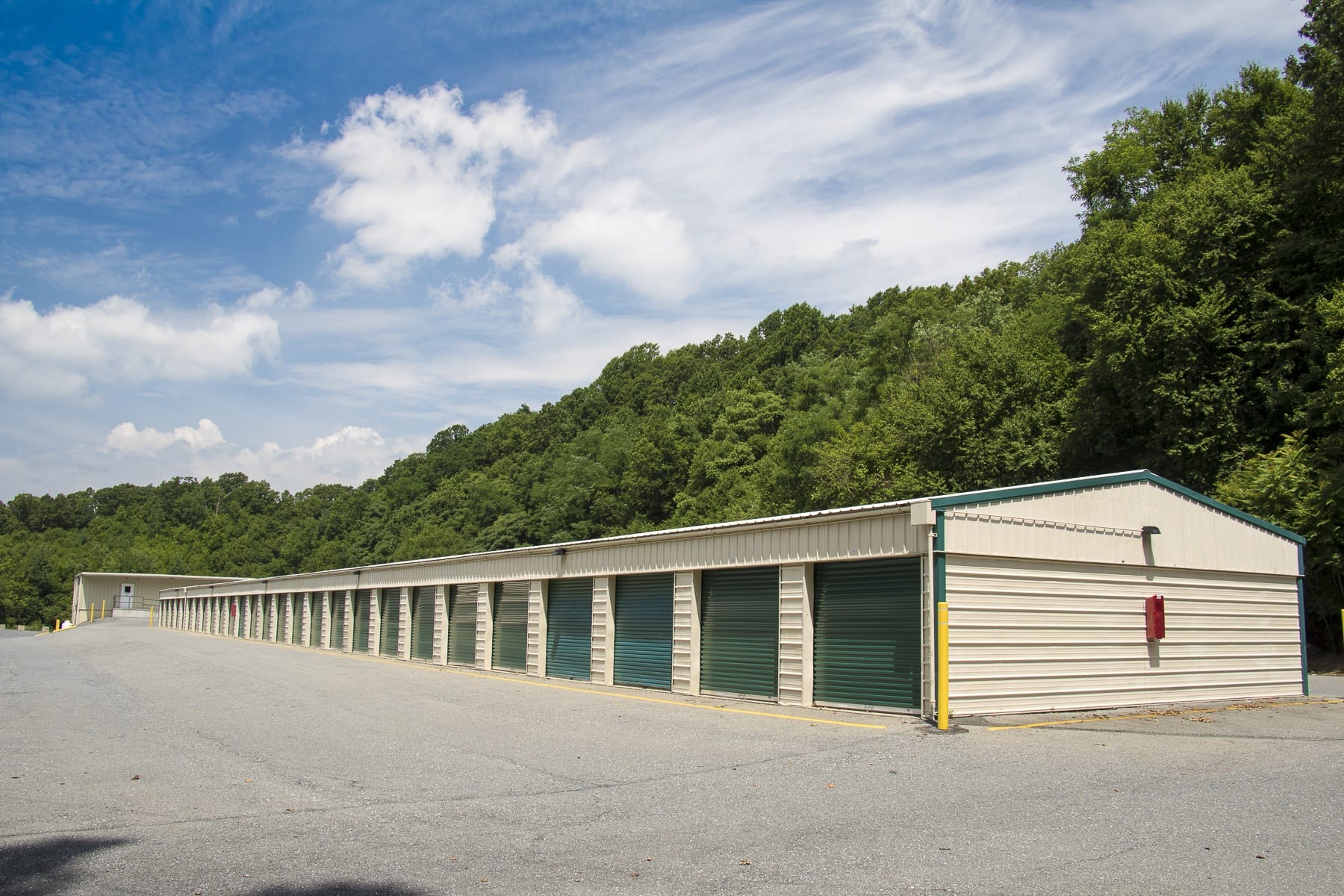 Free Truck with Move in at Storage World