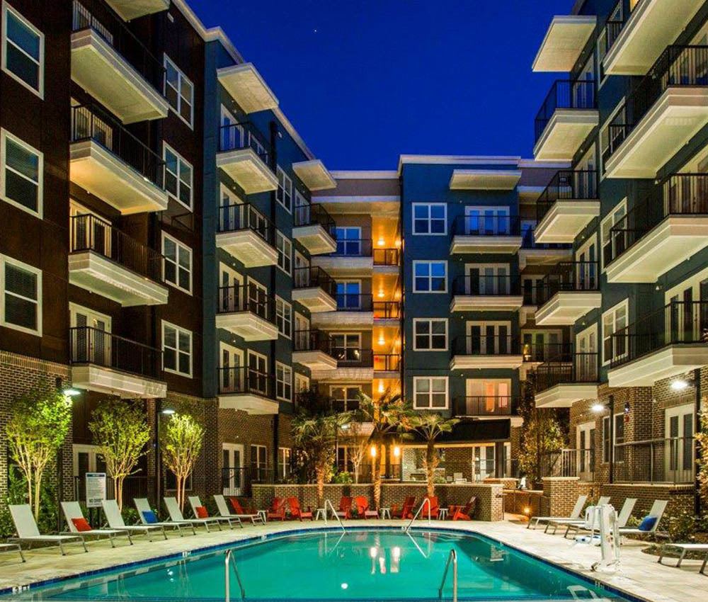 Luxurious pool offered by CWS Apartment Homes