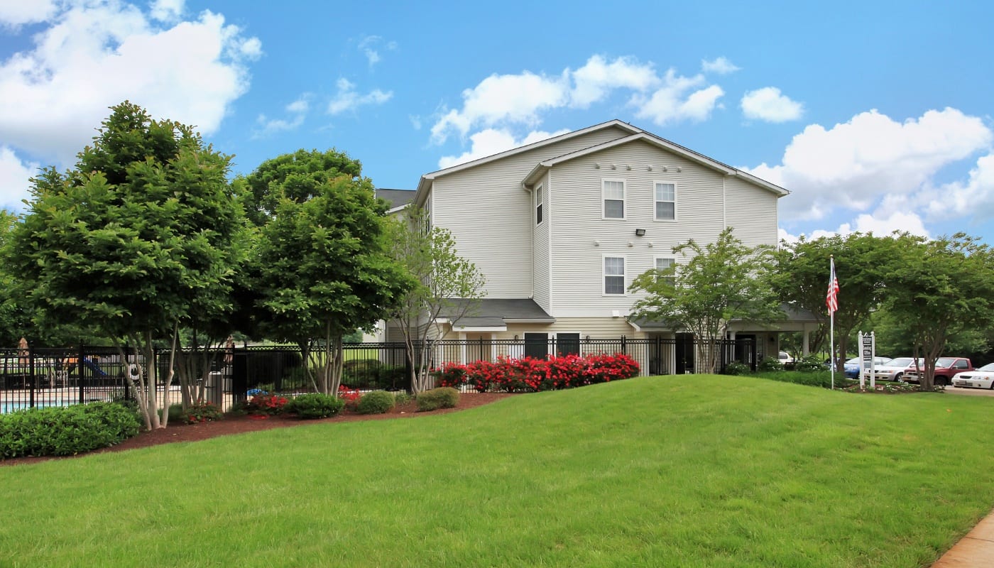 Relax in your new apartment home in Culpeper