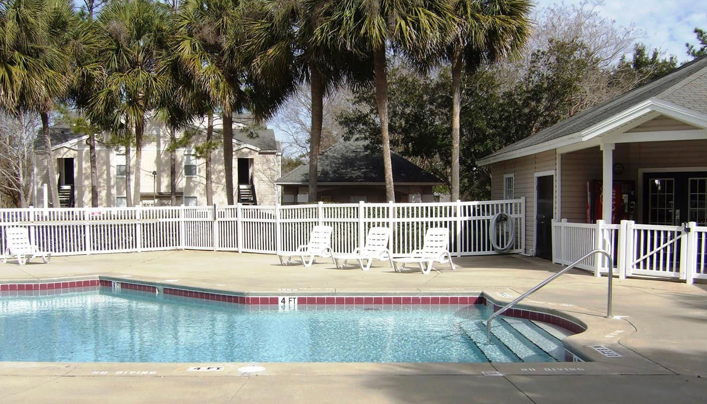 Relax the pool at Tallahassee