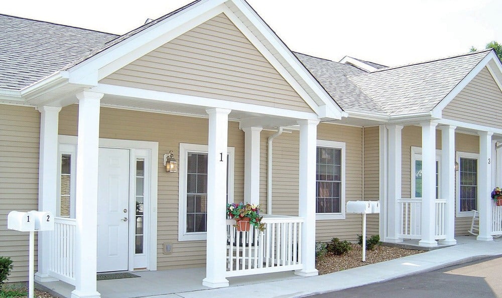 Careers at The Homestead at Hickory View Retirement Community in Washington, MO