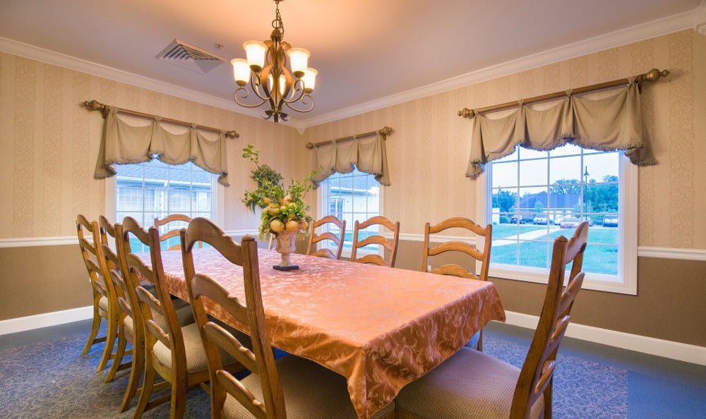 Photos of Avon Health & Rehabilitation Center in Avon, Indiana