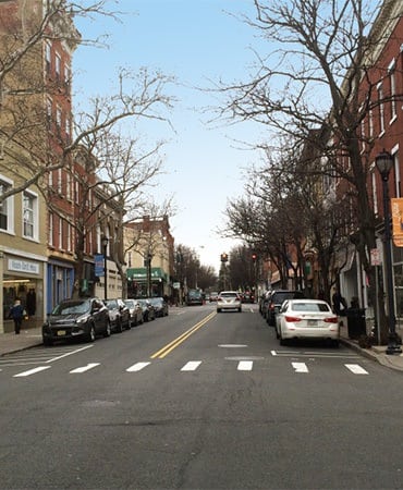 Nearby shopping and dining at apartments in South Nyack, New York