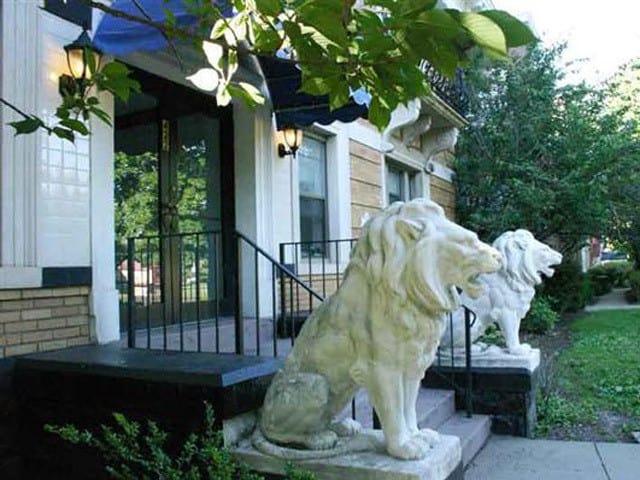 Clemens Place Apartments