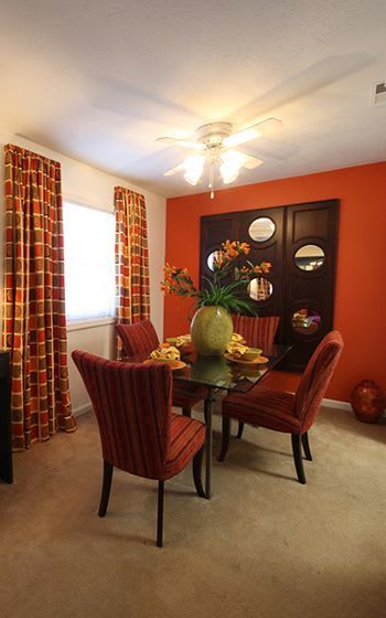 Valle Vista in Greenwood offers a wide variety of amenities