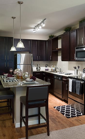 Integra Cove apartments have luxury amenities