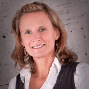 Amy Foster Trenz