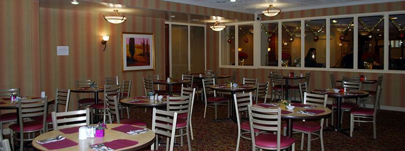 Common dining room at the senior living community in Sacramento