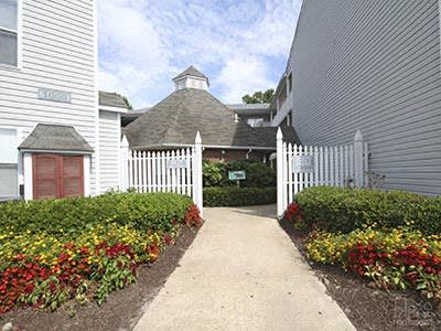 Landscaping at apartments in Chesapeake, VA