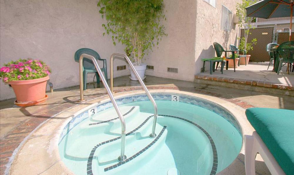 Windsor Hot Tub