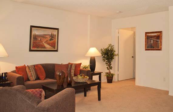 1 2 Bedroom Apartments In Sherman Oaks Ca The Hallmark